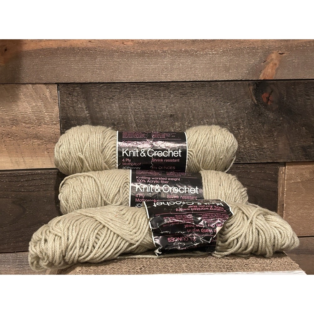 JCPenney Knit & Crochet Worsted Weight Acrylic 4-Ply Mothproof‎ 3 2 &  1/2 Beige